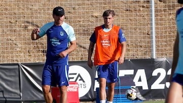 22/07/22 ENTRENAMIENTO TARDE ATLETICO DE MADRID
PRETEMPORADA
SERGIO DIEZ Y SIMEONE