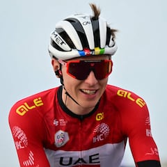 La aventura de Pogacar: un tatuaje, una fuga y una apuesta con polémica