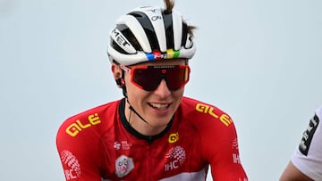 Pogacar, durante la cuarta etapa del UAE Tour 2025.