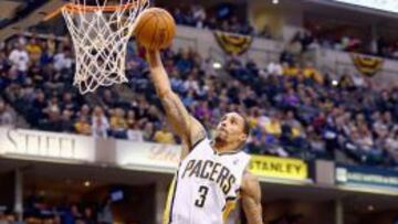 George Hill anota con facilidad ante los Trailblazers.