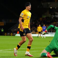 Raúl Jiménez llegó a los 50 goles con el Wolverhampton