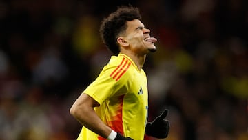 Luis Fernando Díaz habla tras el triunfo ante Rumania.