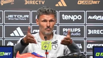 La conferencia más tensa de Fernando Ortiz en Colo Colo: “No tiene sentido...”