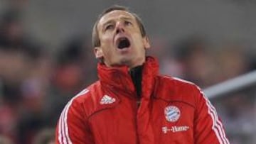 <b>TABLAS Y LIDERATO.</b> El Bayern de Múnich empató hoy a domicilio a dos goles con el Stuttgart con lo que ascendió provisionalmente al liderato del torneo alemán, quedando a la espera de lo que haga el Hoffenheim mañana en su partido en casa contra el Schalke.