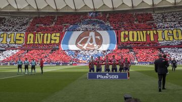 El tifo del Atlético-Levante en el Wanda Metropolitano por el cumpleaños.