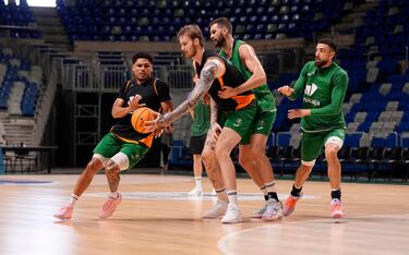 Navarro: “Vamos en buen camino; el Bilbao ha sumado talento”