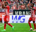 Sheraldo Becker y Jordan Pefok, la dupla de Concacaf que lidera la Bundesliga
