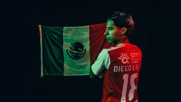 Diego Lainez con la camiseta del Sporting de Braga.