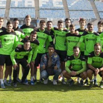 DASOUL CANTARÁ EN EL DESCANSO. El cantante canario (Disco de Platino) visitó al Getafe. En el descanso del partido cantará su nuevo tema ‘Si me porto mal’.