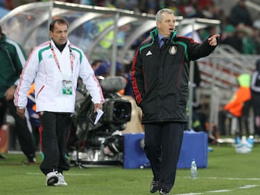 Mario Carrillo sobre Javier Aguirre: “Es muy estricto, muy especial”