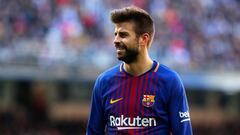 Lo primero que hizo Piqué en el vestuario fue felicitar la Navidad