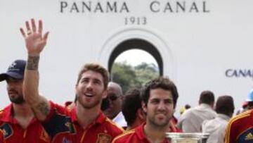 Sergio Ramos, junto a Cesc en Panam&aacute;.