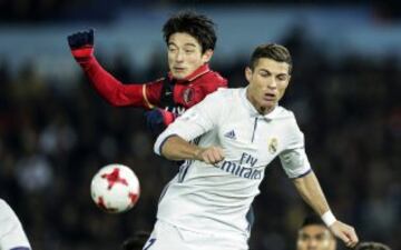 Daigo Nishi junto a Cristiano Ronaldo.