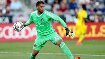 El joven portero de Columbus Crew entró en la lista de los mejores porteros atajadores de penales en la MLS, hasta el momento cuenta con 12 penales atajados por 8 recibidos dejándolo con el 33.33% de efectividad.