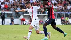 Soccer Football - Serie A - Cagliari v AC Milan - Sardegna Arena, Cagliari, Italy - September 27, 2023 AC Milan's Christian Pulisic in action with Cagliari's Ibrahim Sulemana REUTERS/Alberto Lingria