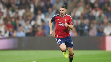 Moi Gomez of CA Osasuna during the La Liga match between Real Madrid and CA Osasuna played at Santiago Bernabeu Stadium on Octubre 2, 2022 in Madrid, Spain. (Photo by Ruben Albarran / Pressinphoto / Icon Sport)