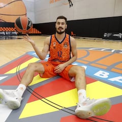 Nikola Kalinic: "El objetivo del equipo es jugar la Final Four"
