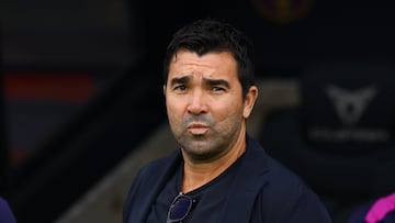 Deco durante un partido de Liga con el Barcelona.