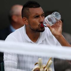 Kyrgios: "No sé si me tomaría una cerveza con Nadal"