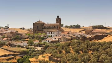 Reino Unido se asombra con el pueblo español fantasma cuyos residentes fueron echados por error