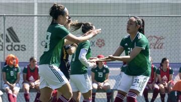 Las dirigidas por Christopher Cuellar golearon 5 por 2 en su primer juego del año, esto como parte de su concentración en el CAR, que culminará el 22 de enero.