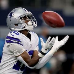 Why do NFL teams choose to defer the coin toss?