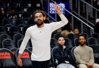 Los Hawks se rinden y traspasan a Trae Young