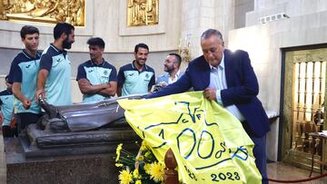 Fernando Roig, en la ofrenda.