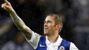 POSIBLE TRASPASO. Meireles puede jugar en el Liverpool