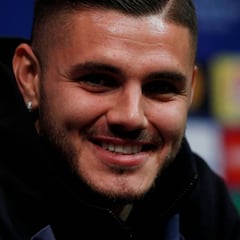 Icardi: "Tengo ofertas, pero no voy a moverme del Inter de Milán"