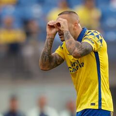 Real Valladolid y Las Palmas, colistas en 2025