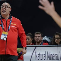 Mondelo: "Tal como está el patio, la favorita es Canadá"