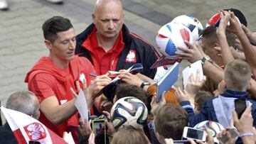 Lewandowski, con Polonia.