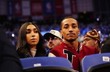 El delantero brasileño del Chelsea, João Pedro, en la grada del O2 Arena. 
 