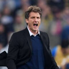 Barros Schelotto se encaró con un aficionado de River en USA