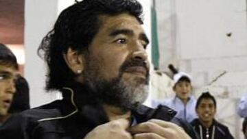 Maradona: "Ojalá Messi supere en Suráfrica lo que yo hice"