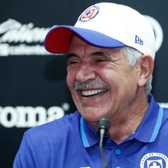 Los memes que dejó la salida de Ricardo Ferretti