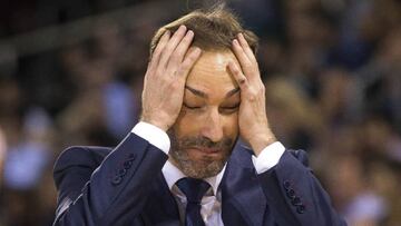 Sito Alonso busca desesperadametne la solución para acabar con la irregularidad de una plantilla que no responde a lo esperado