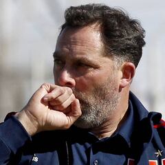 Caputto y la nueva virgen del CDA: "La fe mueve montañas"