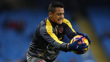 Leyenda del Arsenal: "Se debe pagar lo que sea por Alexis"