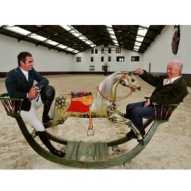 Cuando los jinetes crean un minuto de silencio