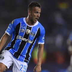 Barça y Gremio se reúnen para cerrar el fichaje de Arthur