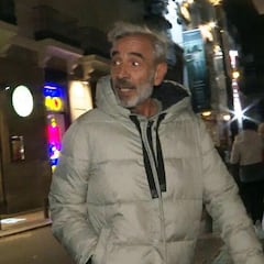 Imanol Arias estalla tras ser pillado con su profesora de yoga: “Os ganáis muy bien la vida”