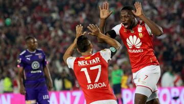 Santa Fe gana, avanza a semis y tiene cupo a Copa