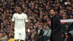 Movistar+ captó esta secuencia de Arbeloa motivando a Vinicius: hay una frase que repite mucho