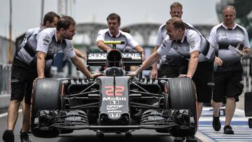 Ya en el coche del pasado año probaron soluciones para esta temporada en McLaren.