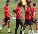 Perú ya entrena para el histórico duelo con Argentina