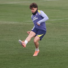 Julián Alvarez se une al grupo y Simeone va con todo a San Sebastián