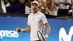 Jarry estalla contra el árbitro: “¿Por qué él puede pararme?”