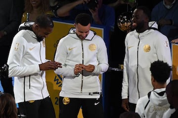 Kevin Durant, Stephen Curry y Draymond Green.